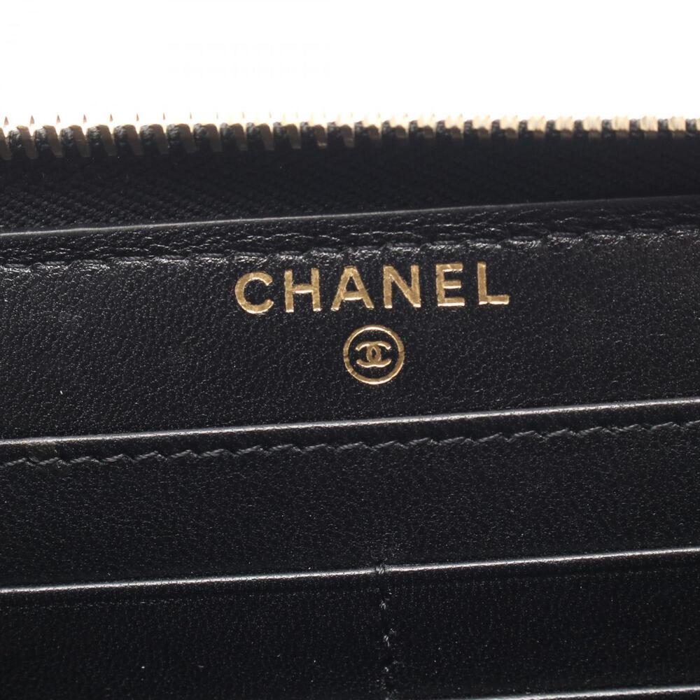 CHANEL Authentic Black Leather Wallet - Picture 4 of 7